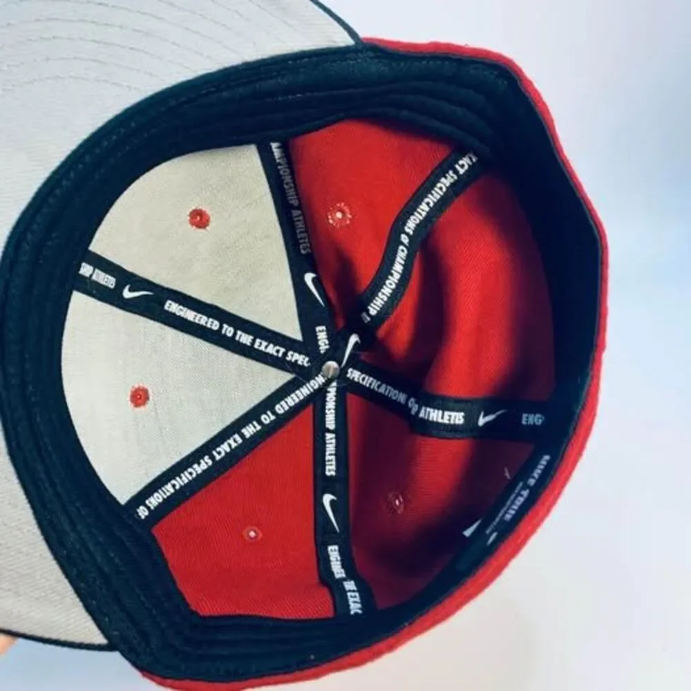 nike drifit red Razorback cap one size